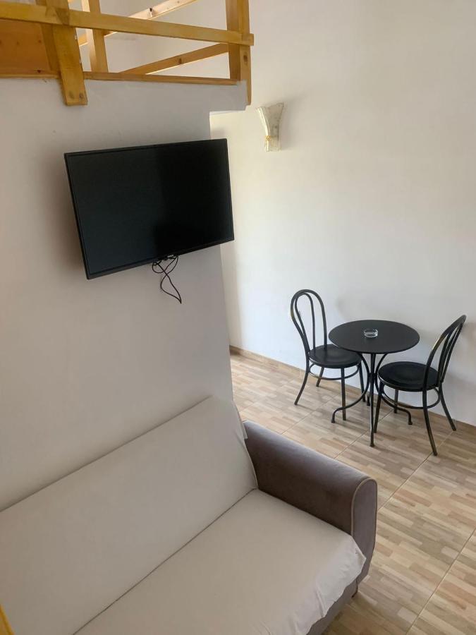 Vila Mario Aparthotel คซามิล ภายนอก รูปภาพ
