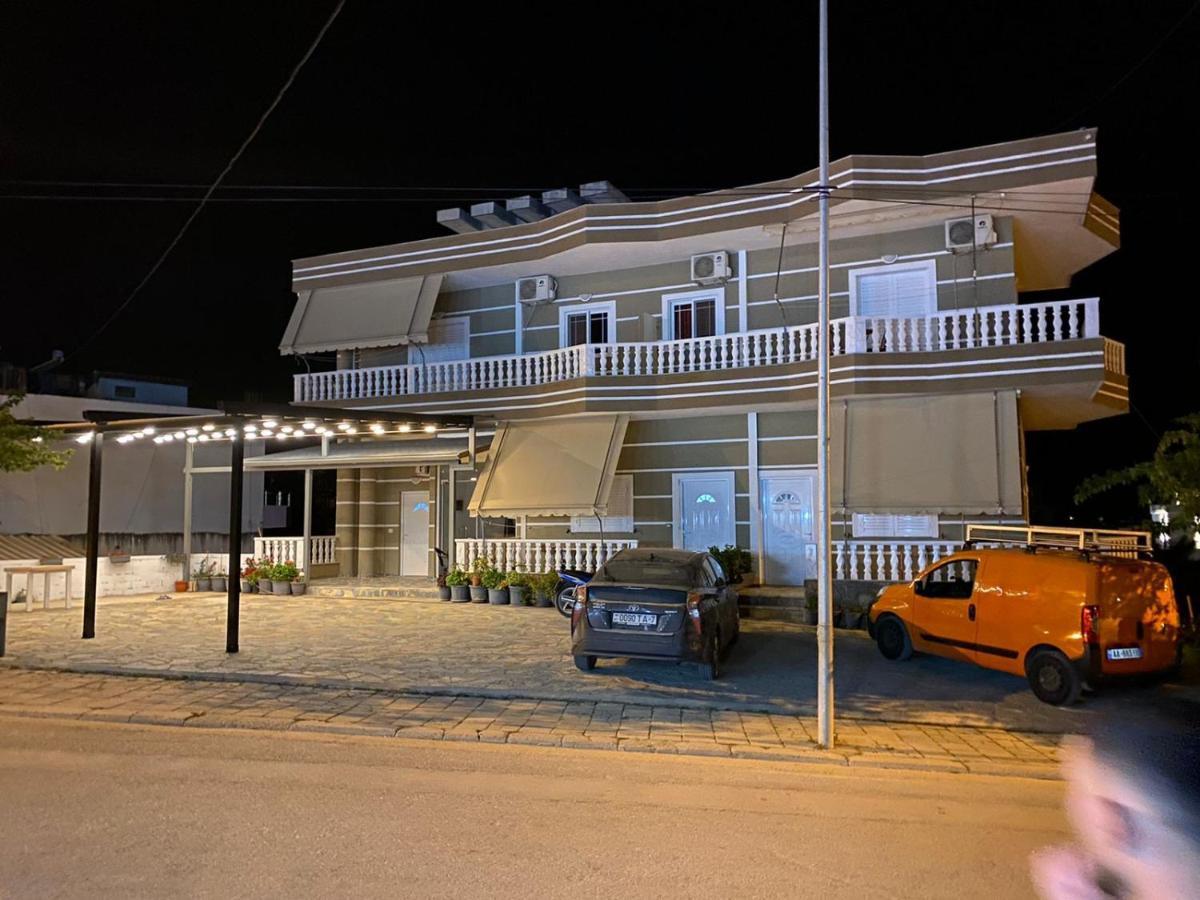 Vila Mario Aparthotel คซามิล ภายนอก รูปภาพ