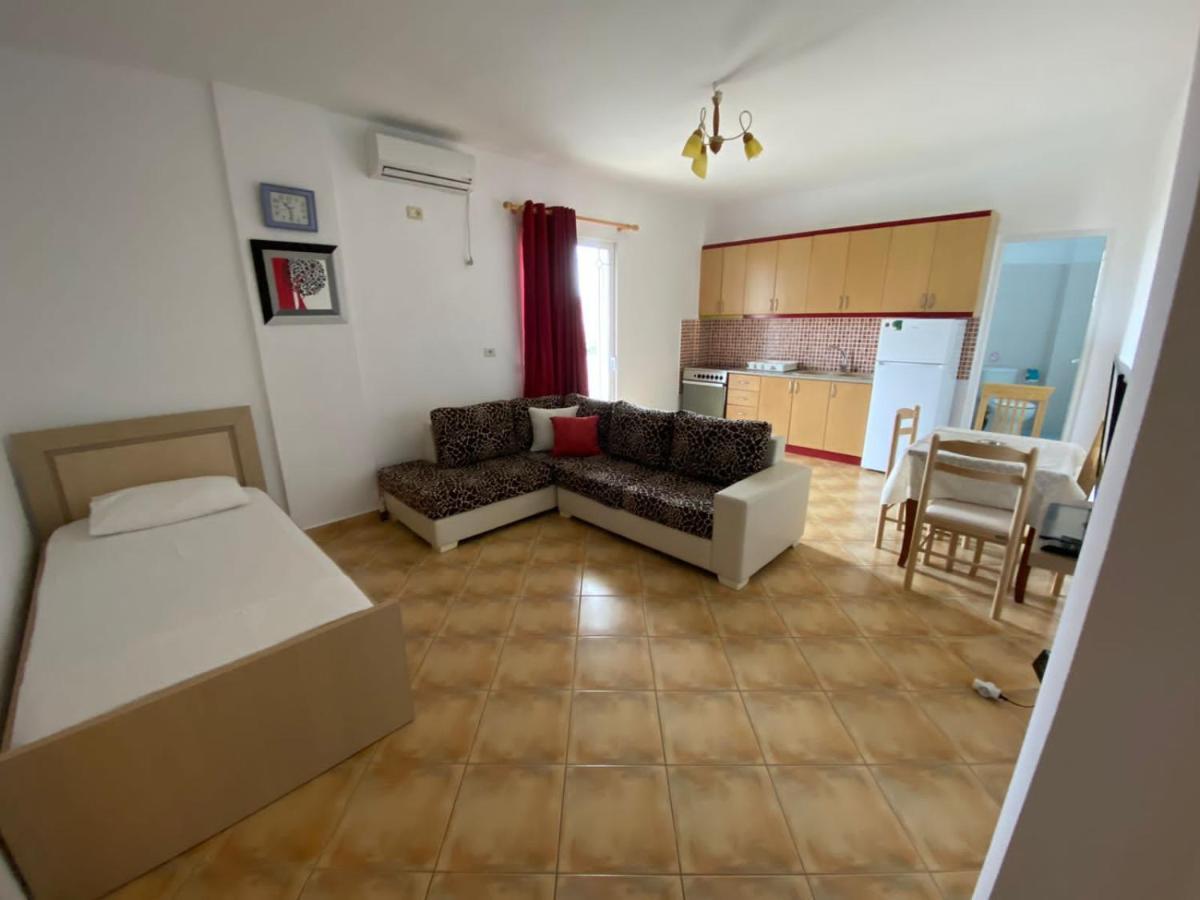 Vila Mario Aparthotel คซามิล ภายนอก รูปภาพ