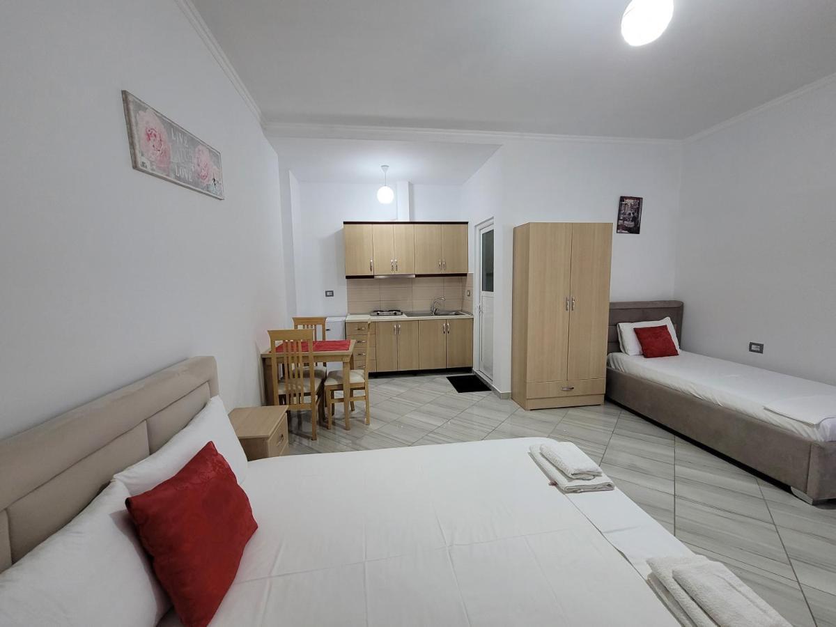 Vila Mario Aparthotel คซามิล ภายนอก รูปภาพ